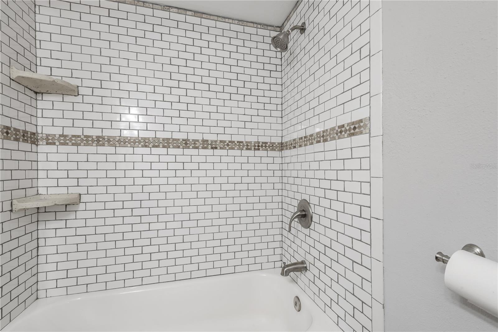 BAYSHORE TRACE CONDO - Residential Lease