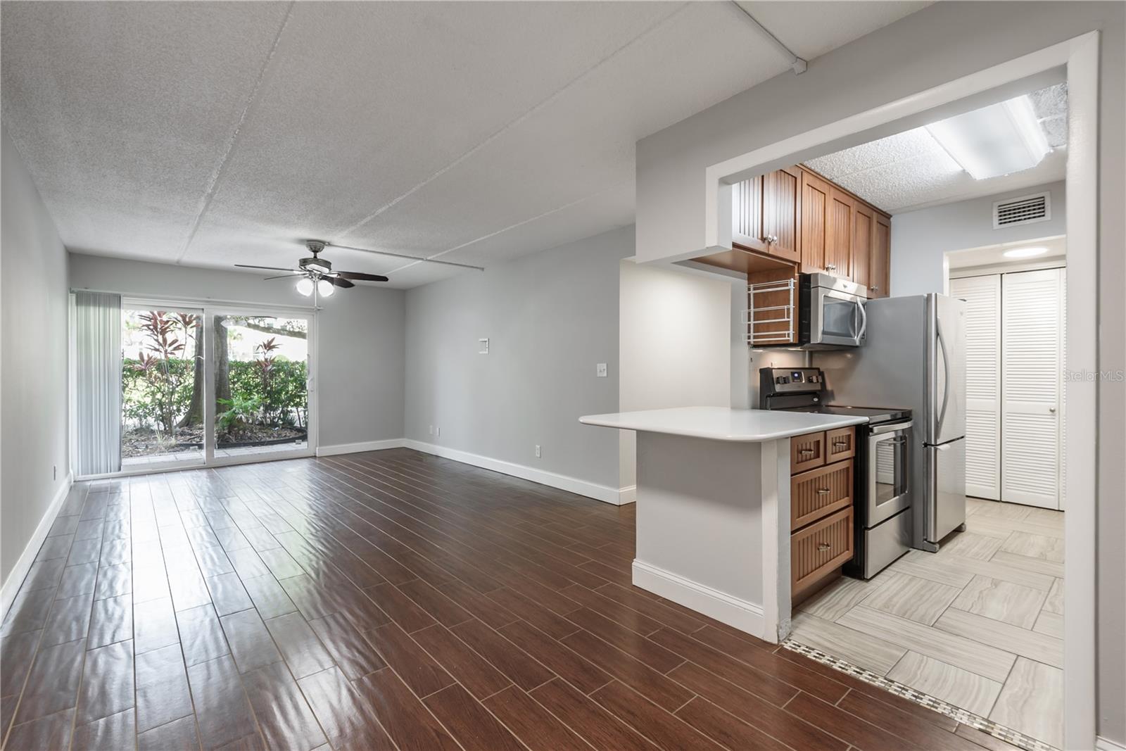 BAYSHORE TRACE CONDO - Residential Lease