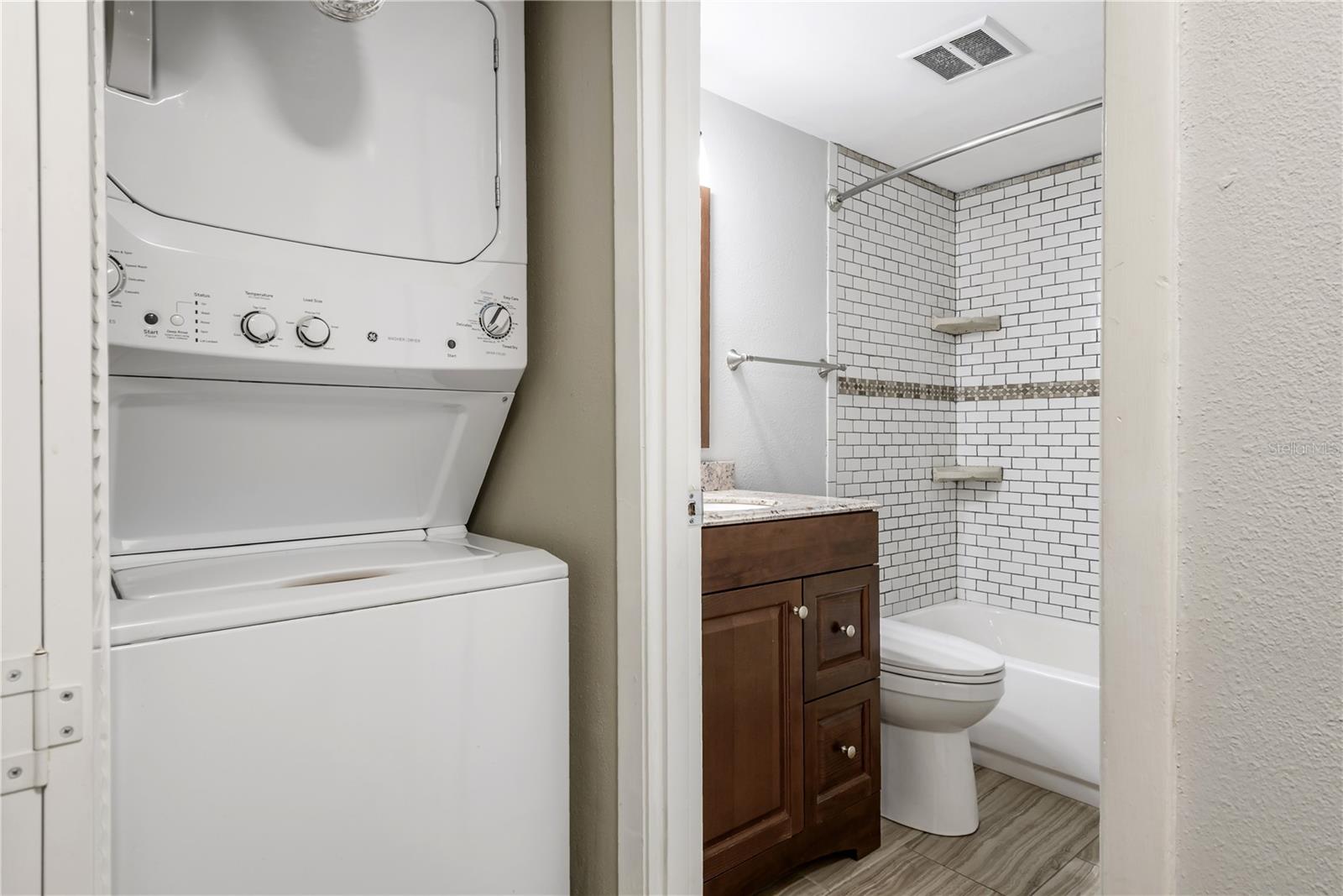 BAYSHORE TRACE CONDO - Residential Lease