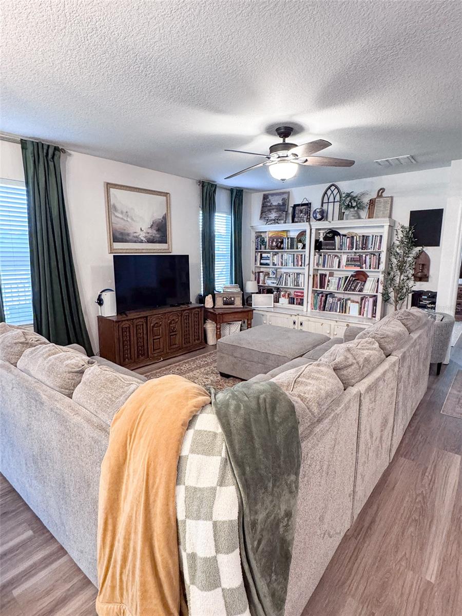 ZEPHYR RDG PH 1-A - Residential