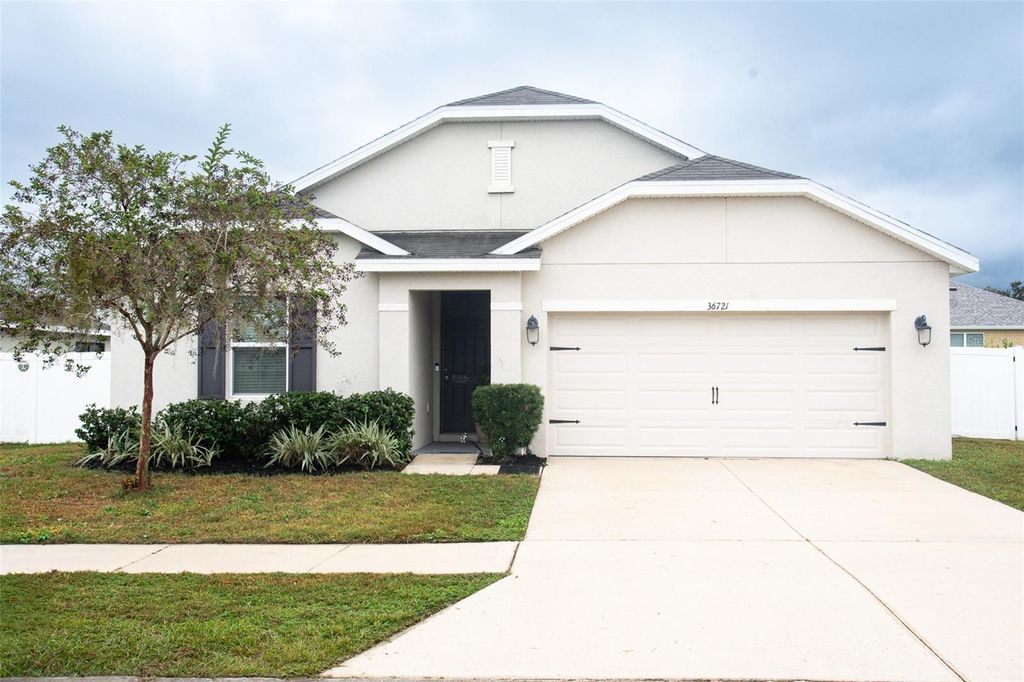 Photo of 36721 Goffaux Loop, Zephyrhills, FL 33541 (MLS # TB8447672)