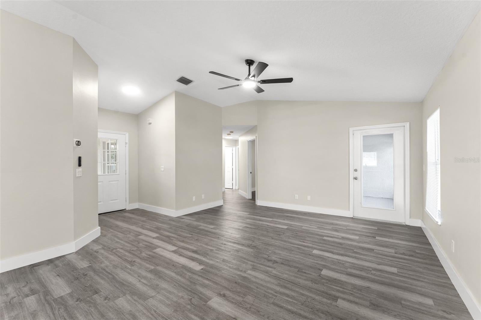 1283 GOLDENROD CIRCLE NE