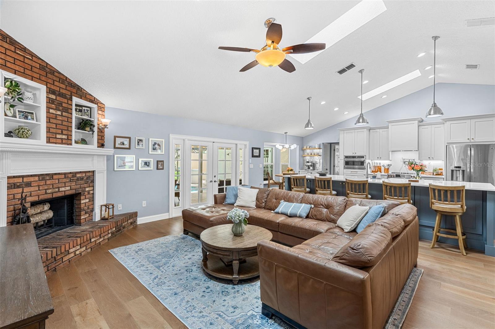 4513 WOODLANDS VILLAGE DRIVE