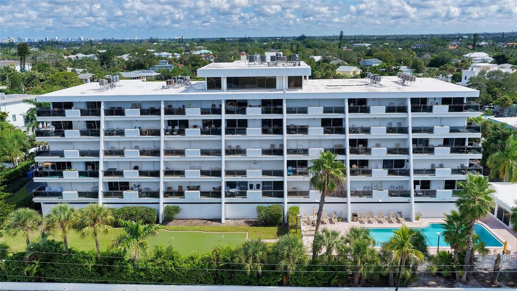 Photo of 625 Beach Road #301, Sarasota, FL 34242 (MLS # A4704645)