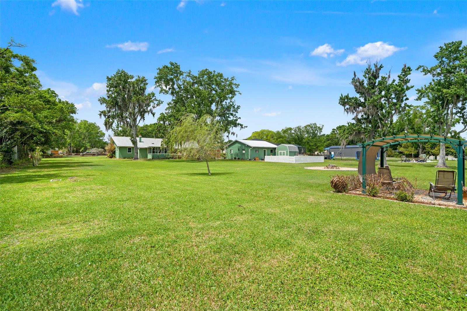 ACREAGE - Residential