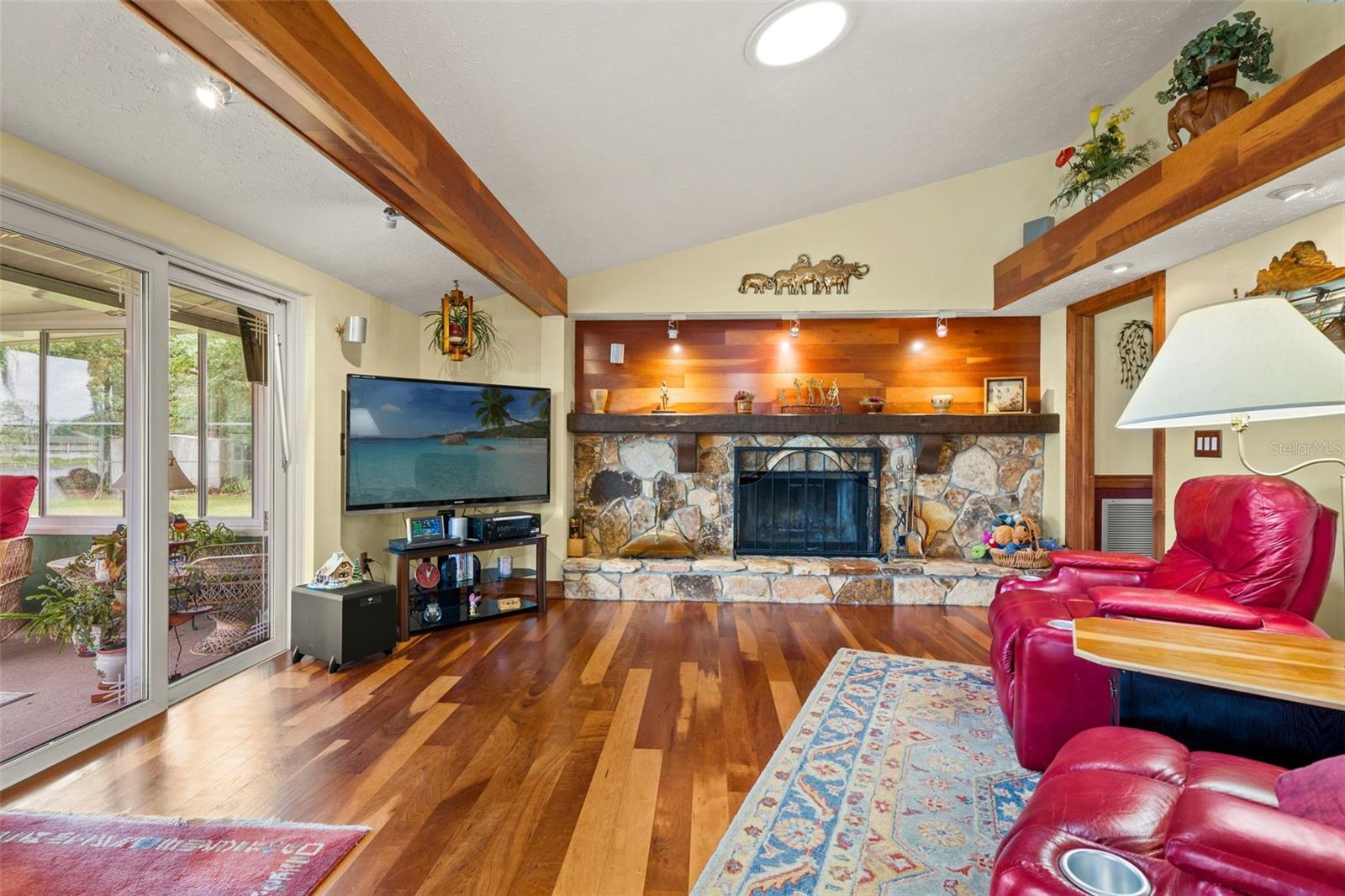 ACREAGE - Residential