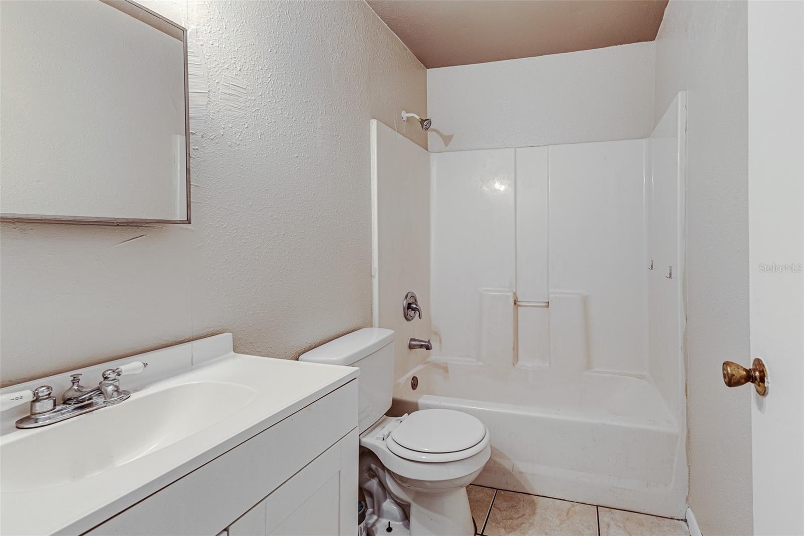 WINTER LAKE MANOR ADD - Residential Income