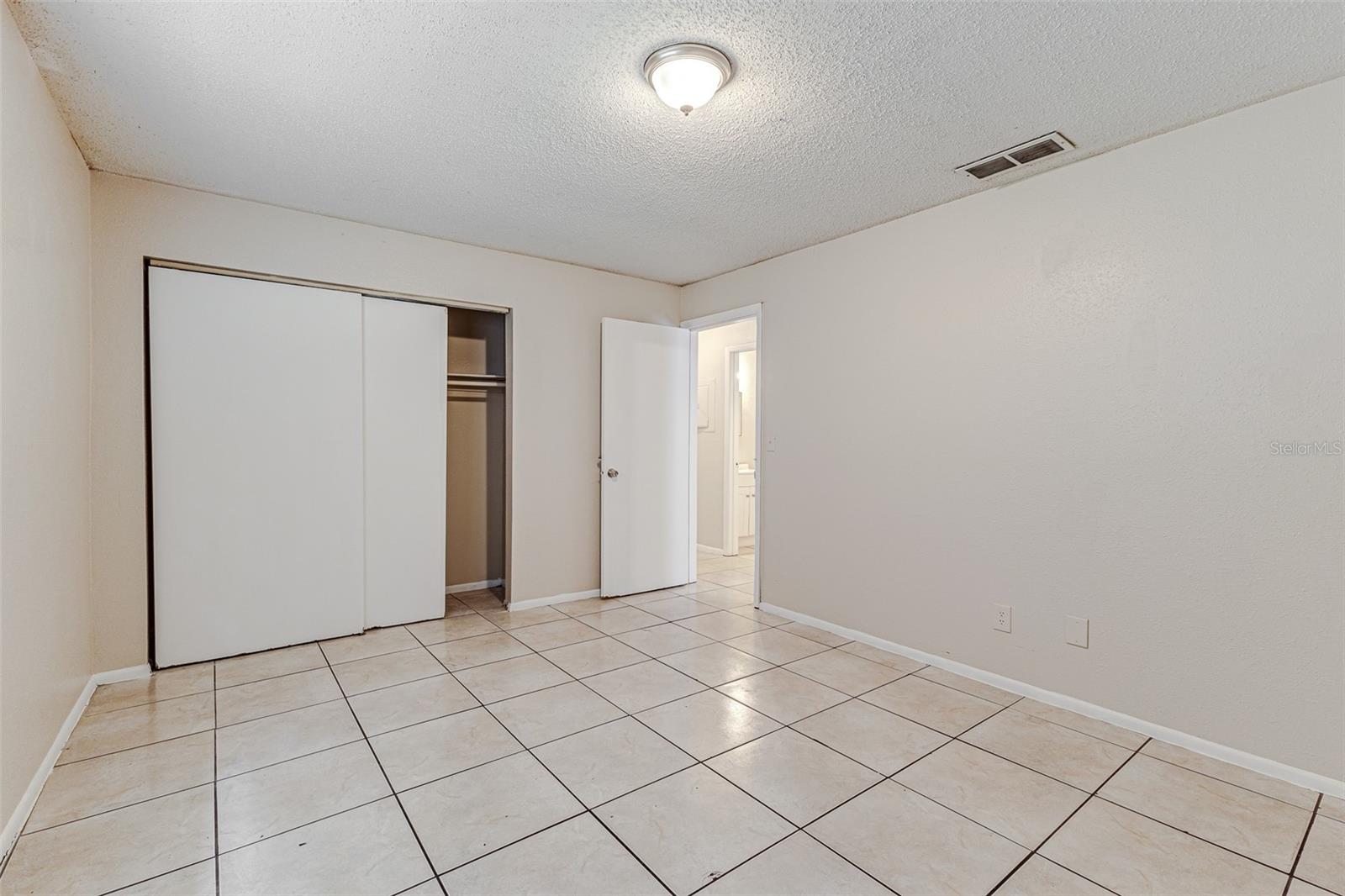 WINTER LAKE MANOR ADD - Residential Income