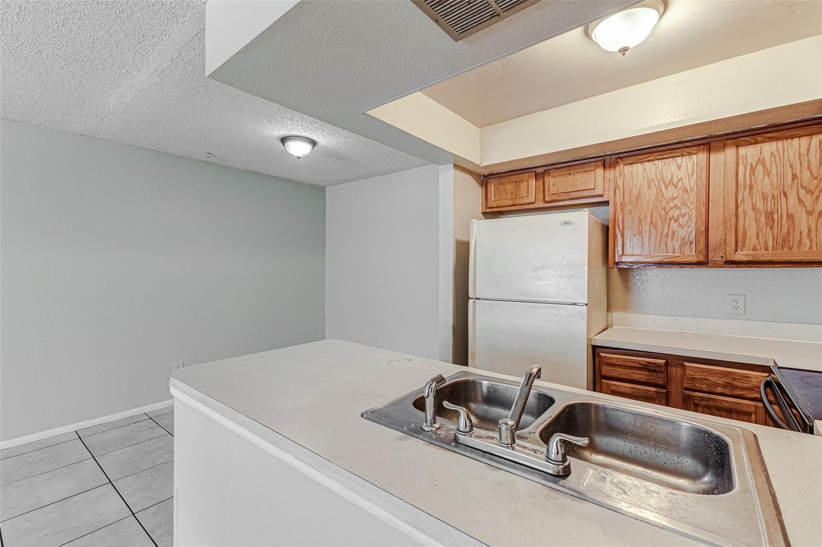 WINTER LAKE MANOR ADD - Residential Income