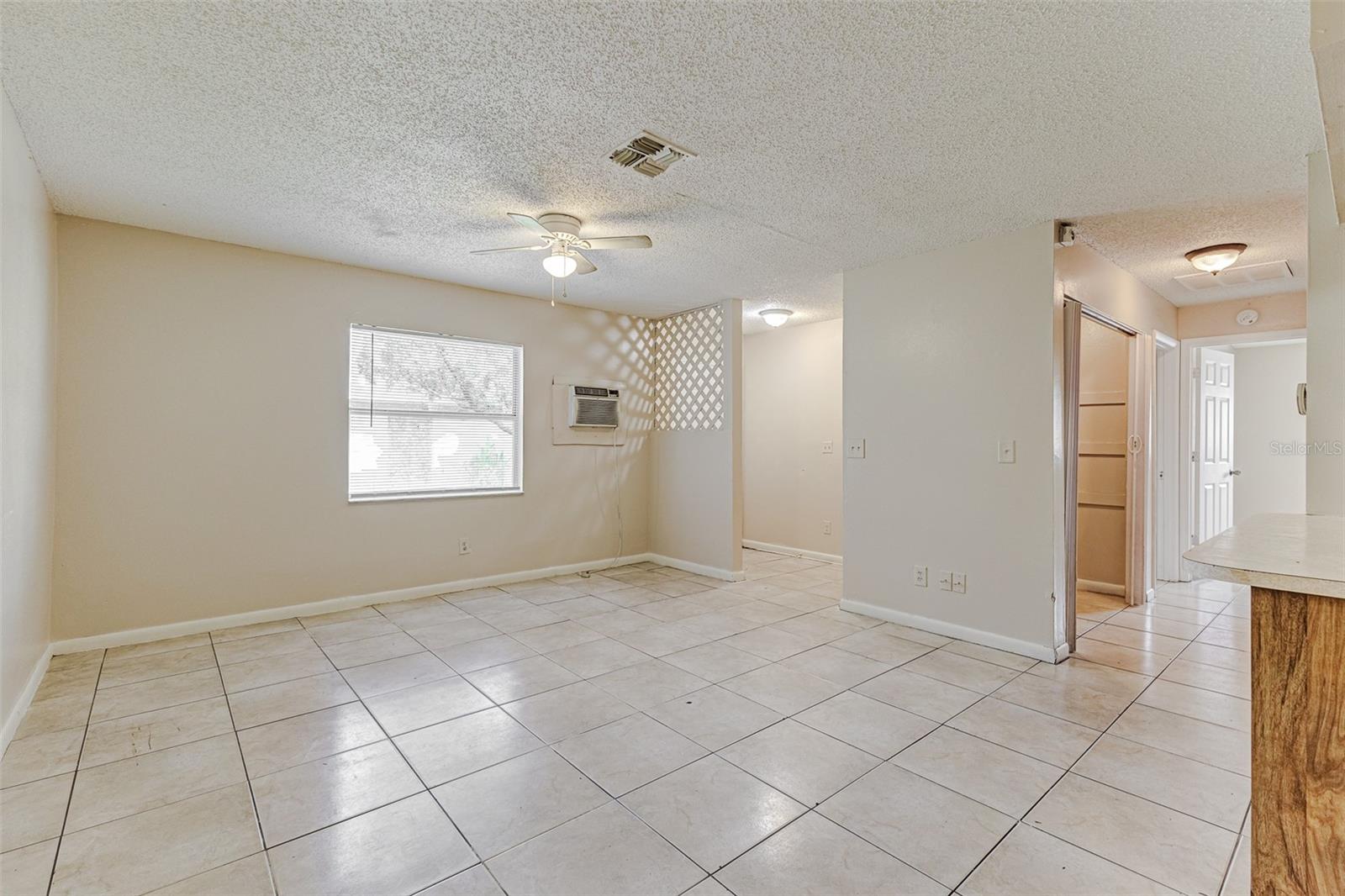 WINTER LAKE MANOR ADD - Residential Income