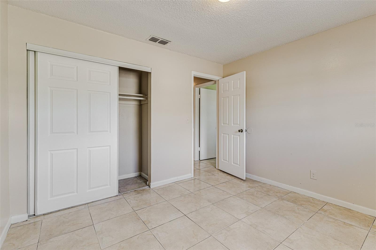 WINTER LAKE MANOR ADD - Residential Income