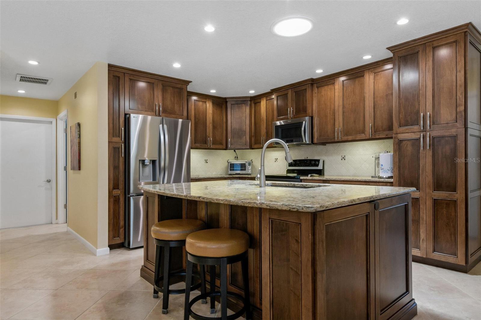 HUNTINGTON TRAILS PH 1 - Residential