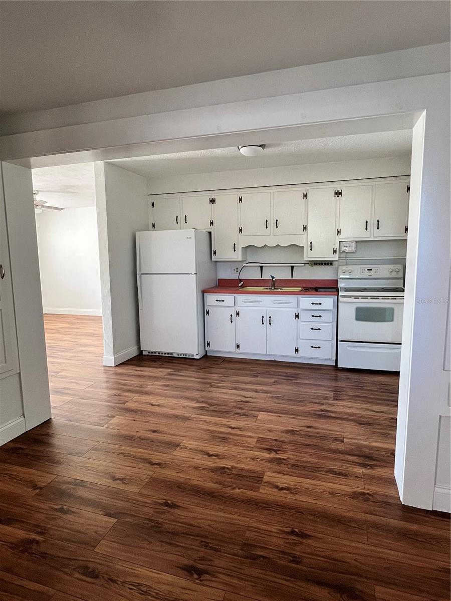 SARASOTA SPGS - Residential