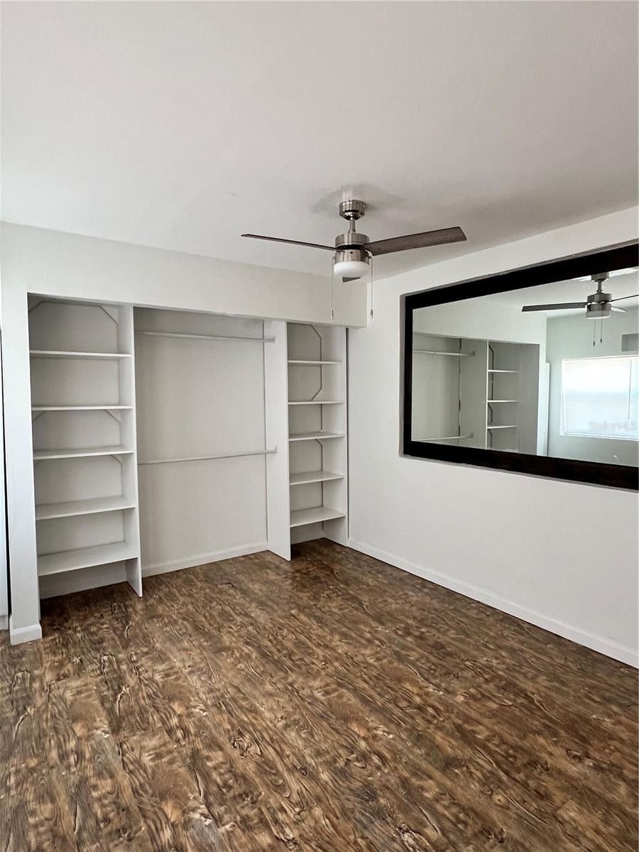 SARASOTA SPGS - Residential