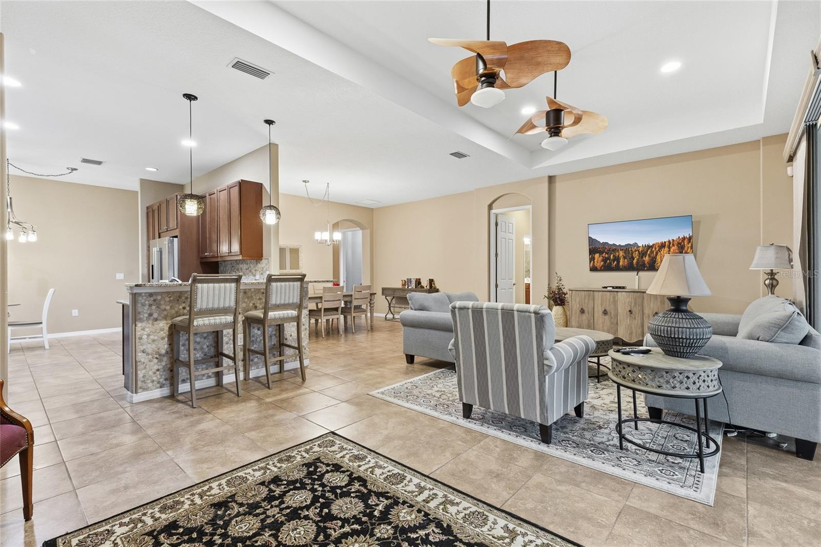 LAKES OF MOUNT DORA - Residential