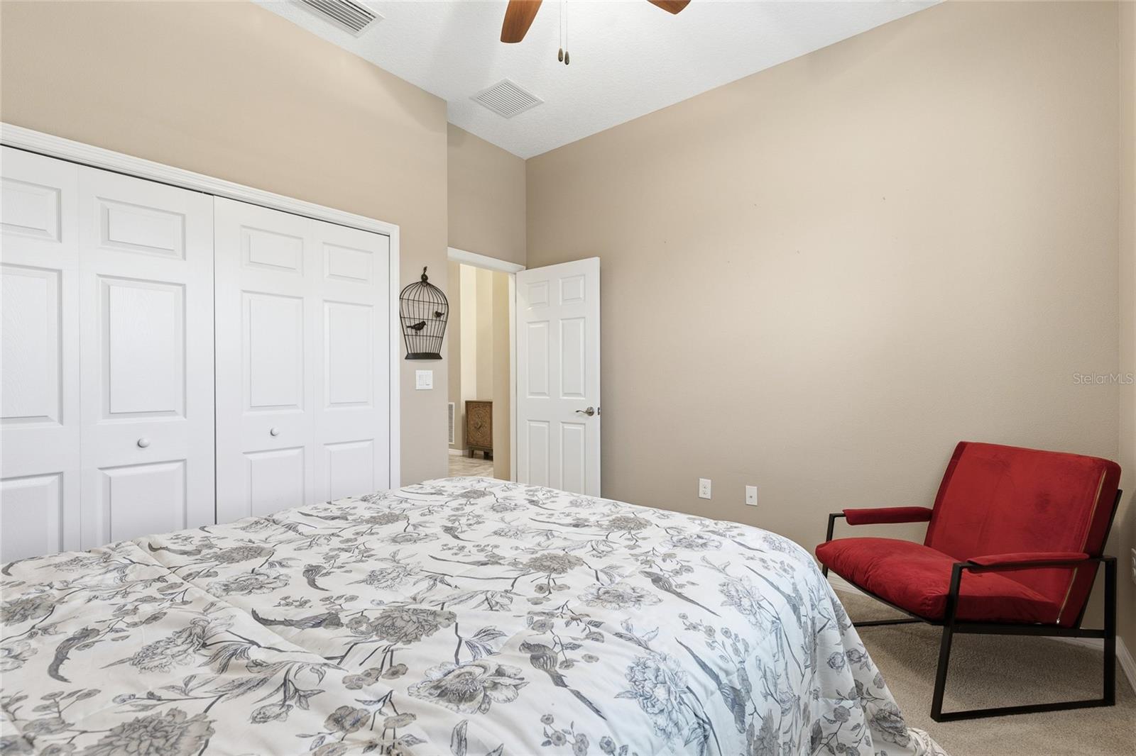 LAKES OF MOUNT DORA - Residential