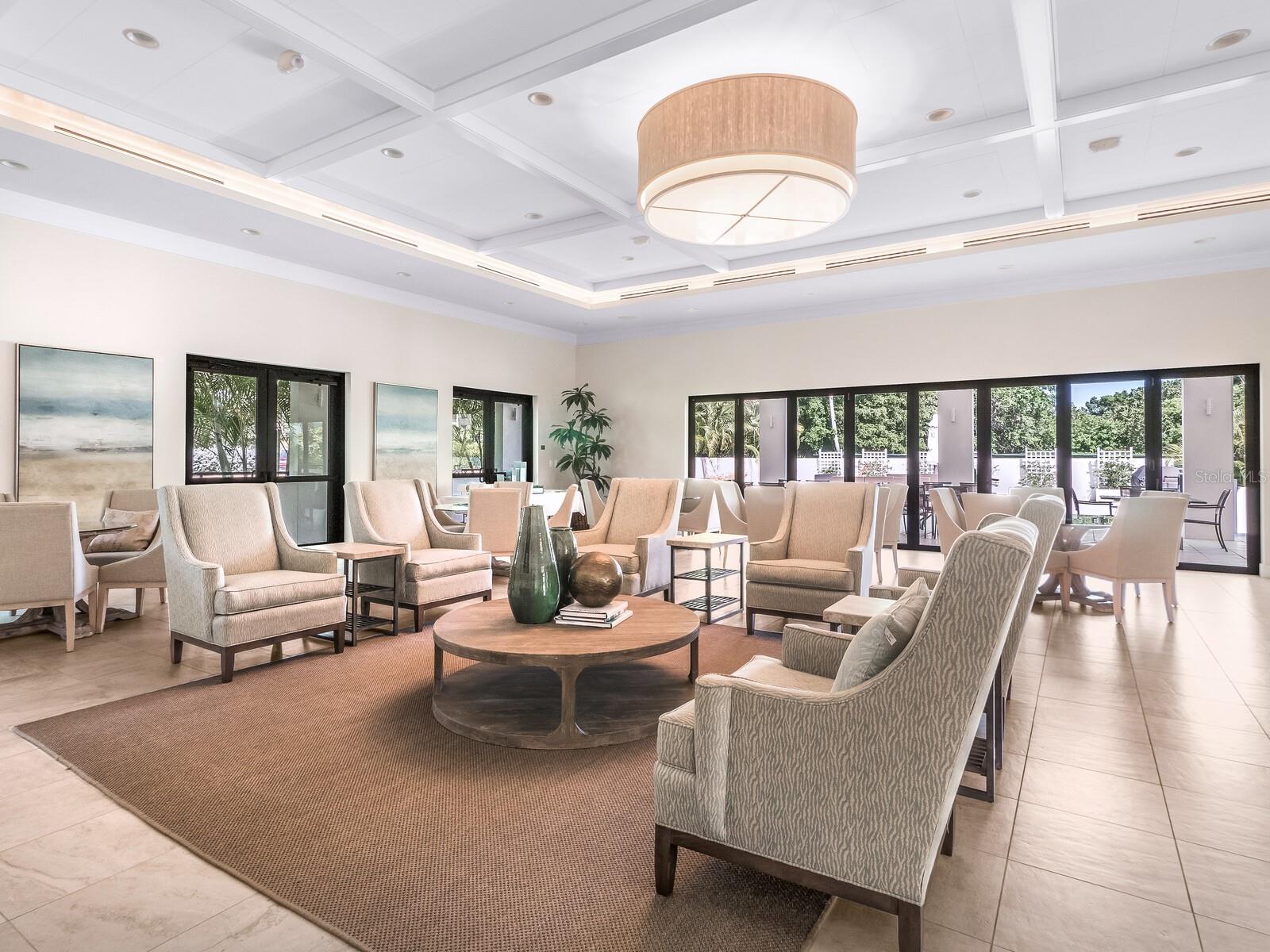 PLAYERS CLUB III - Residential