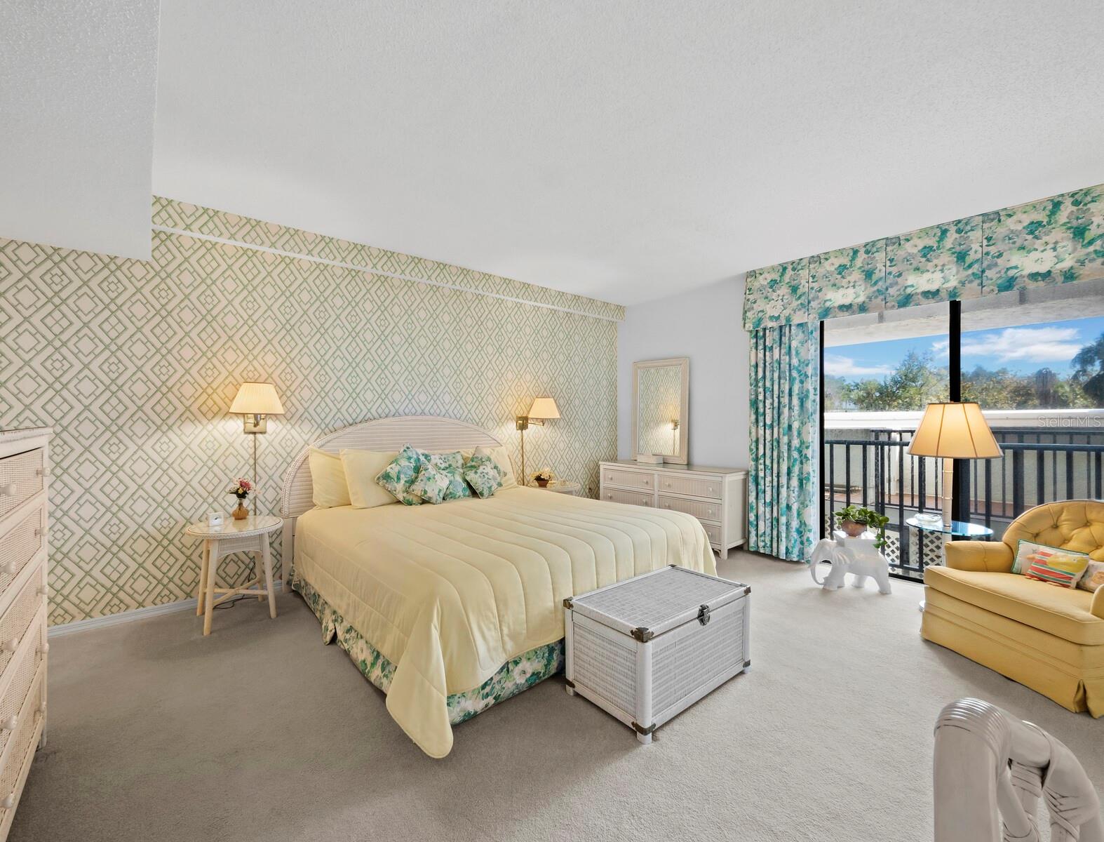 PLAYERS CLUB III - Residential