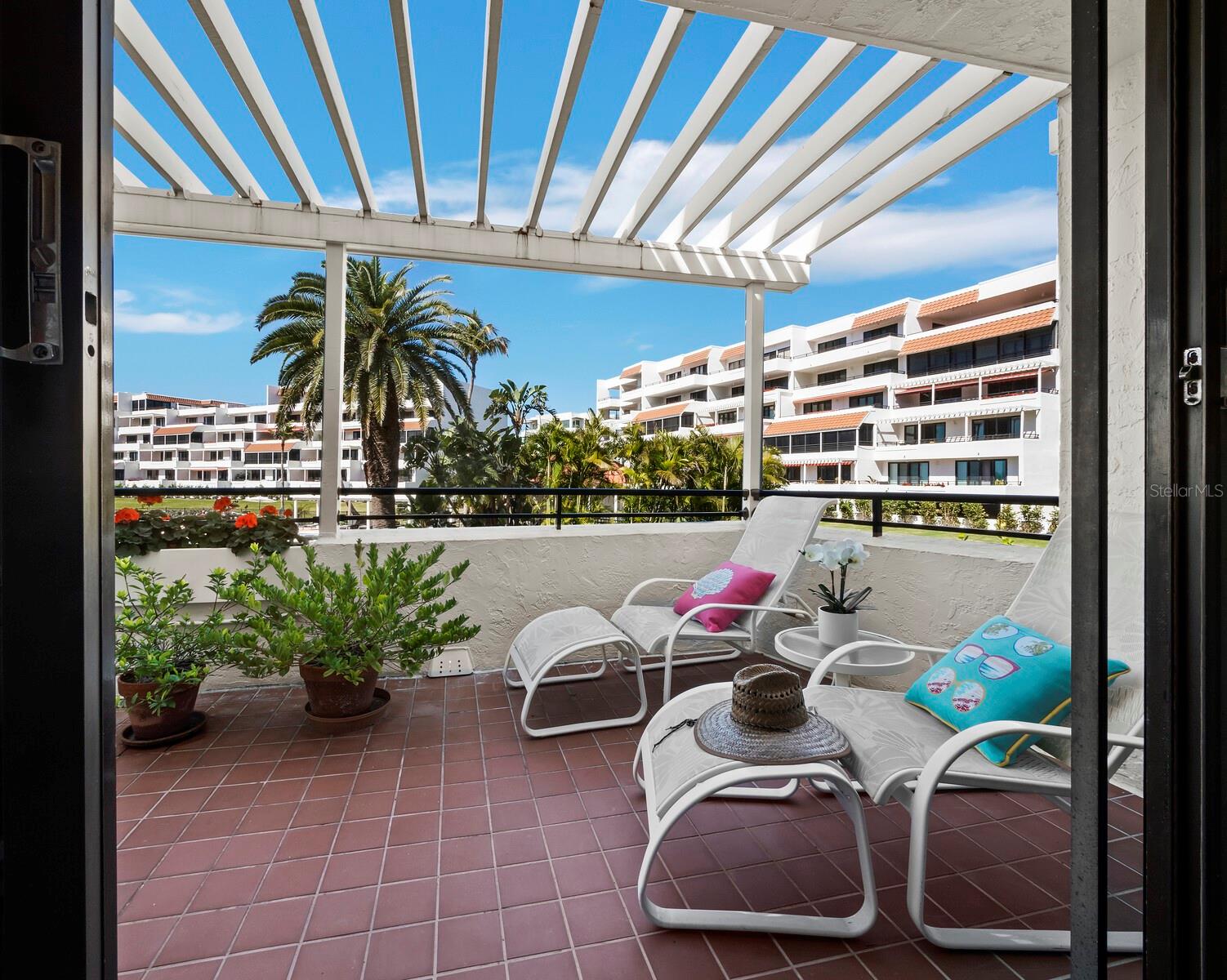 PLAYERS CLUB III - Residential