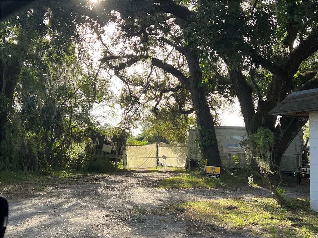 Photo of 8601 E Sligh Avenue, Tampa, FL 33610 (MLS # TB8442391)