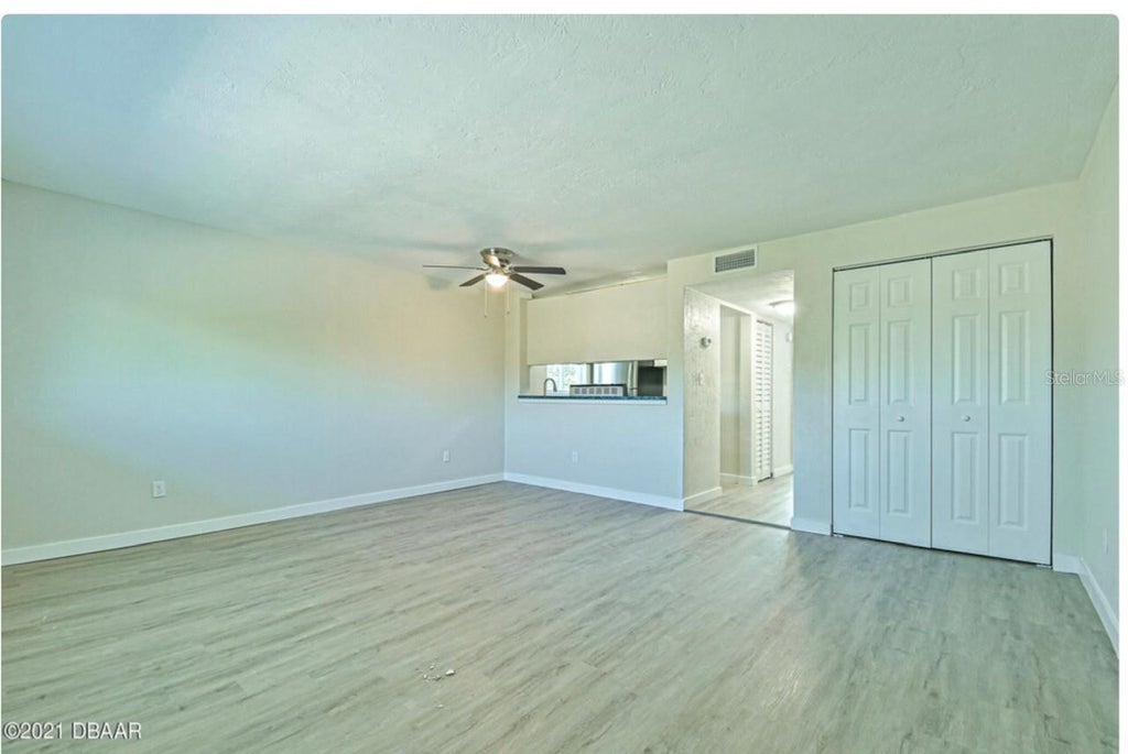 Photo of 208 N Halifax Avenue, Daytona Beach, FL 32118 (MLS # O6436885)