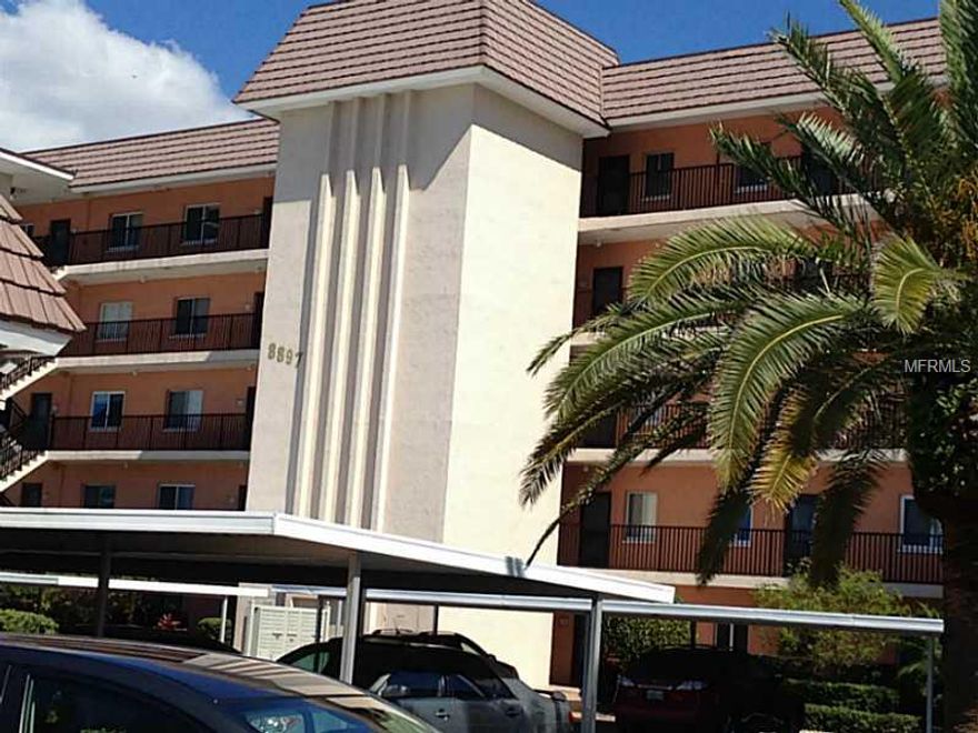 Your island sanctuary awaits you on Siesta Key at the Sunrise Cove Yacht & Racquet Club.   Perfect one bedroom, one bath condominium with full bay views overlooking beautiful Little Sarasota Bay and directly across from Turtle Beach on the Gulf of Mexico.  Watch the sunrise and the boats sail by from your 3rd floor, screened lanai.  This active Community boasts 2 heated swimming pools, 2 lighted tennis courts, boat docks with deep water access, 2 well equipped exercise rooms, lending library, game room with billiard and ping pong tables, and 2 picnic areas with gas grills. Laundry is located on each floor.  On site management and cable is included.  This is perfect as a retirement home, vacation get away or investment.  Units are allowed to be rented monthly.  Come and get your piece of Paradise.