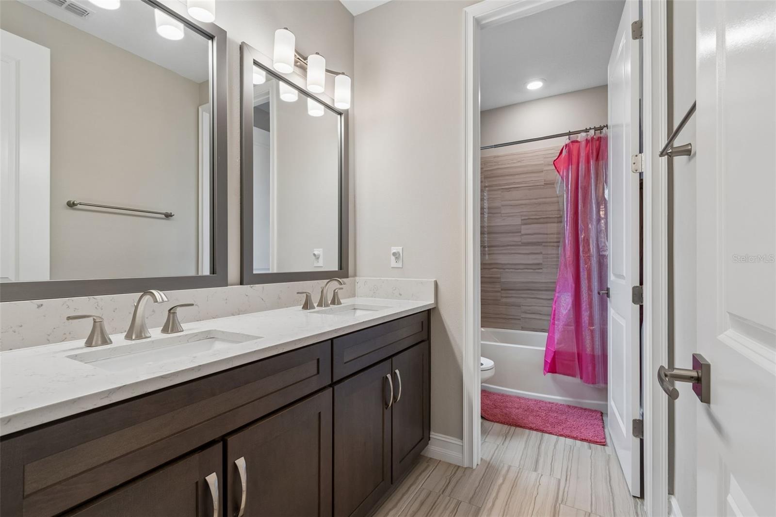 ESTANCIA PH 1A - Residential