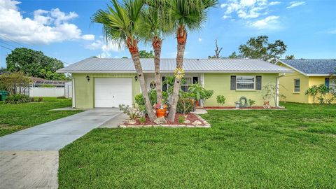 Photo of 1003 21st Avenue W, Palmetto, FL 34221 (MLS # A4699305)