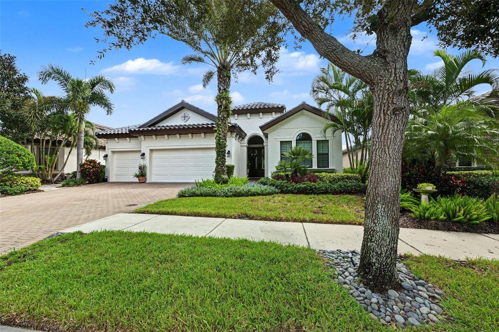 Photo of 1366 Via Verdi Drive, Palm Harbor, FL 34683 (MLS # TB8555231)
