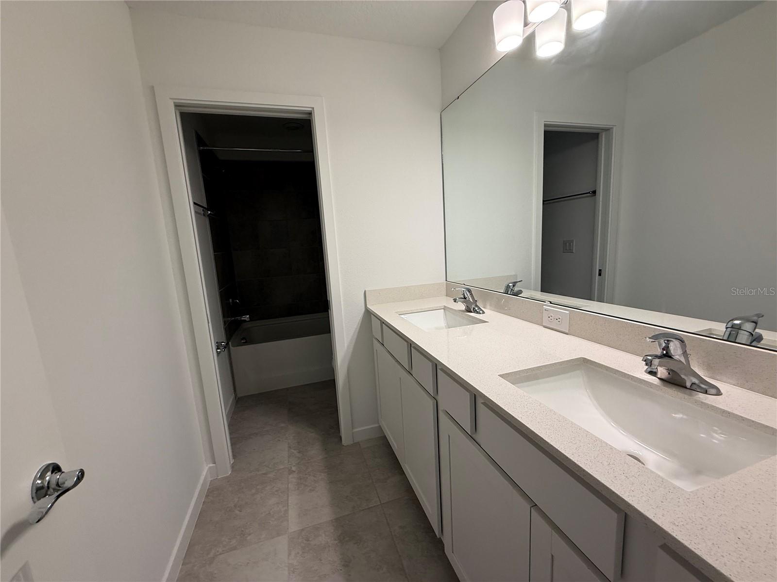 WATERSET WOLF CRK PH D2 - Residential