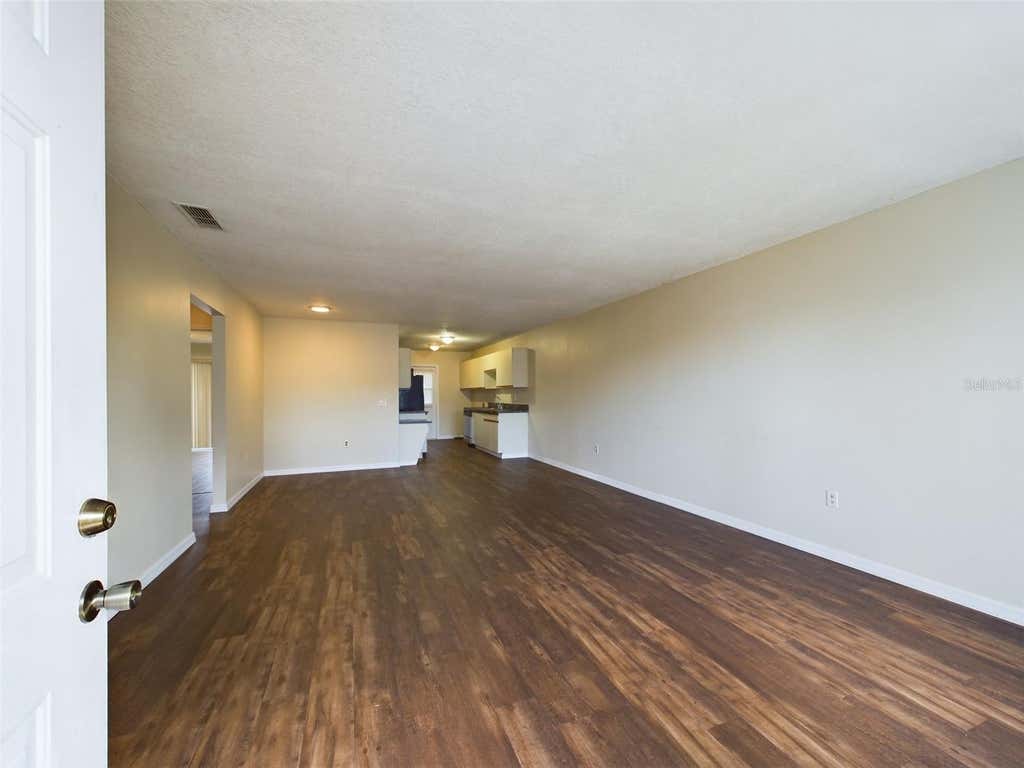 Photo of 244 Winter Ridge Boulevard #244, Winter Haven, FL 33881 (MLS # P4939620)