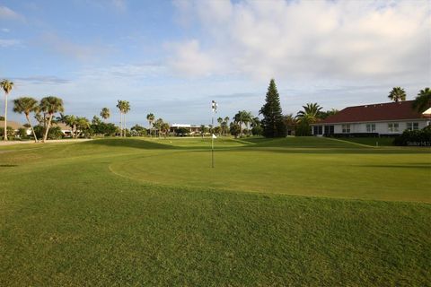 A home in PALMETTO