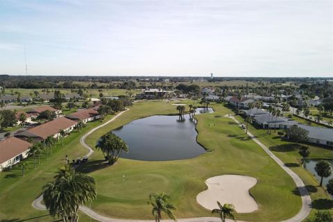 A home in PALMETTO