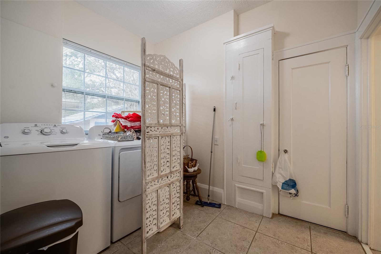 OAKDALE SUB - Residential