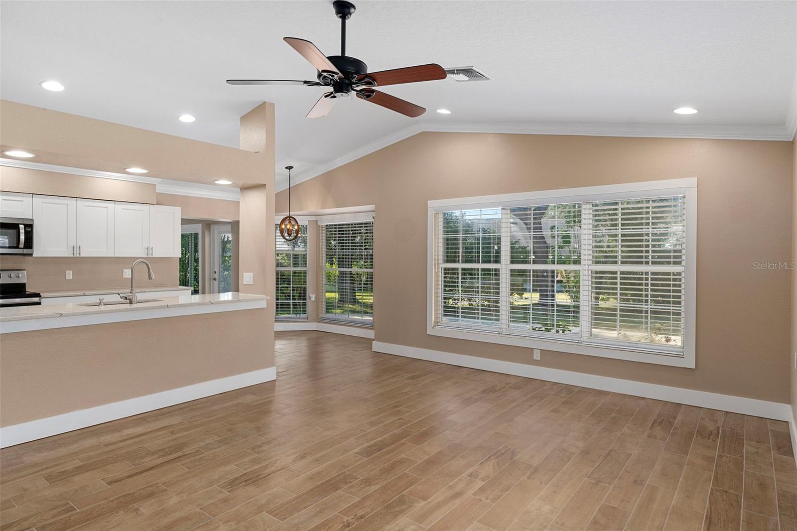 TIMBER PINES - Residential