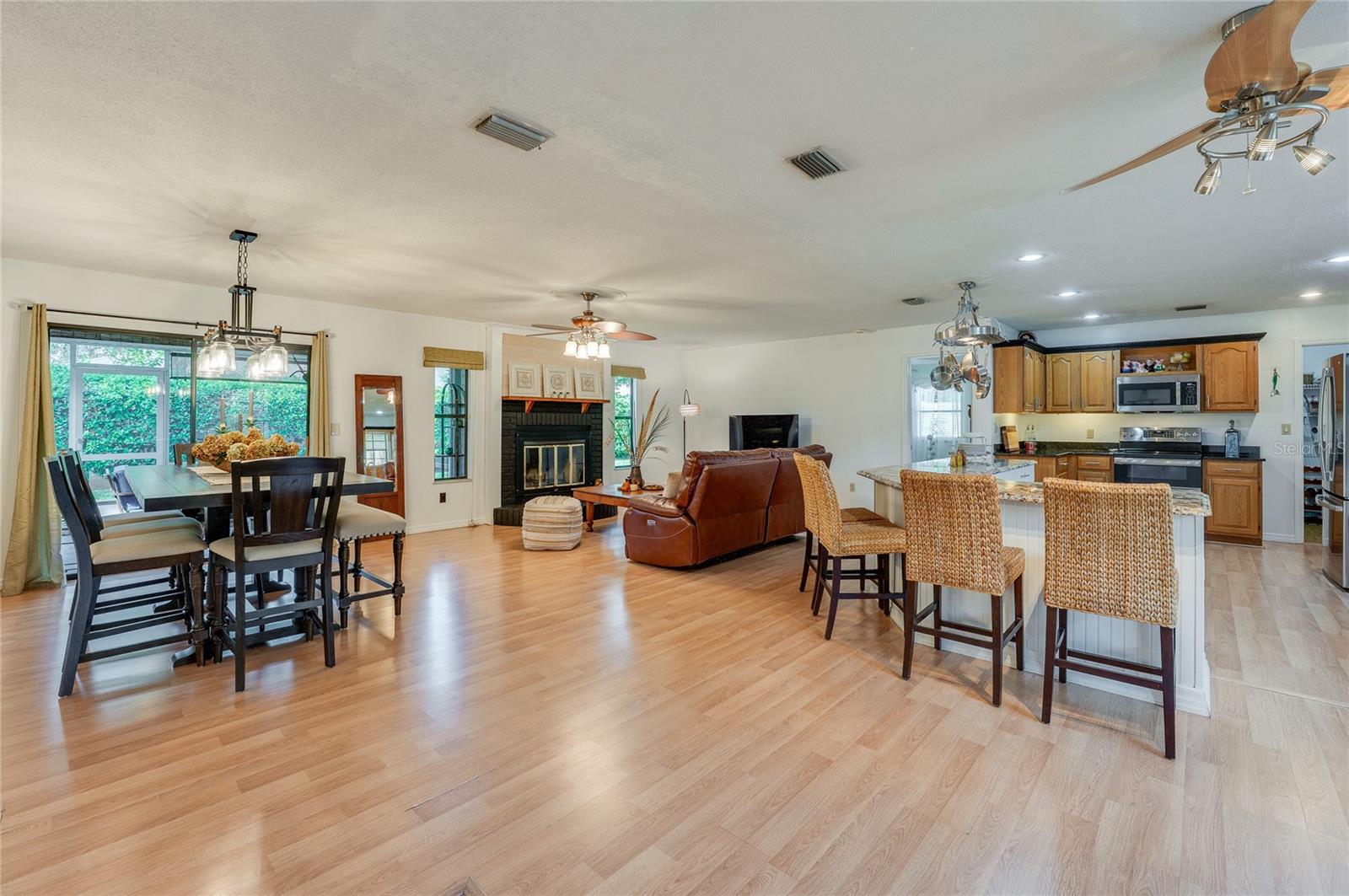 CENTRLA PARK PH I - Residential