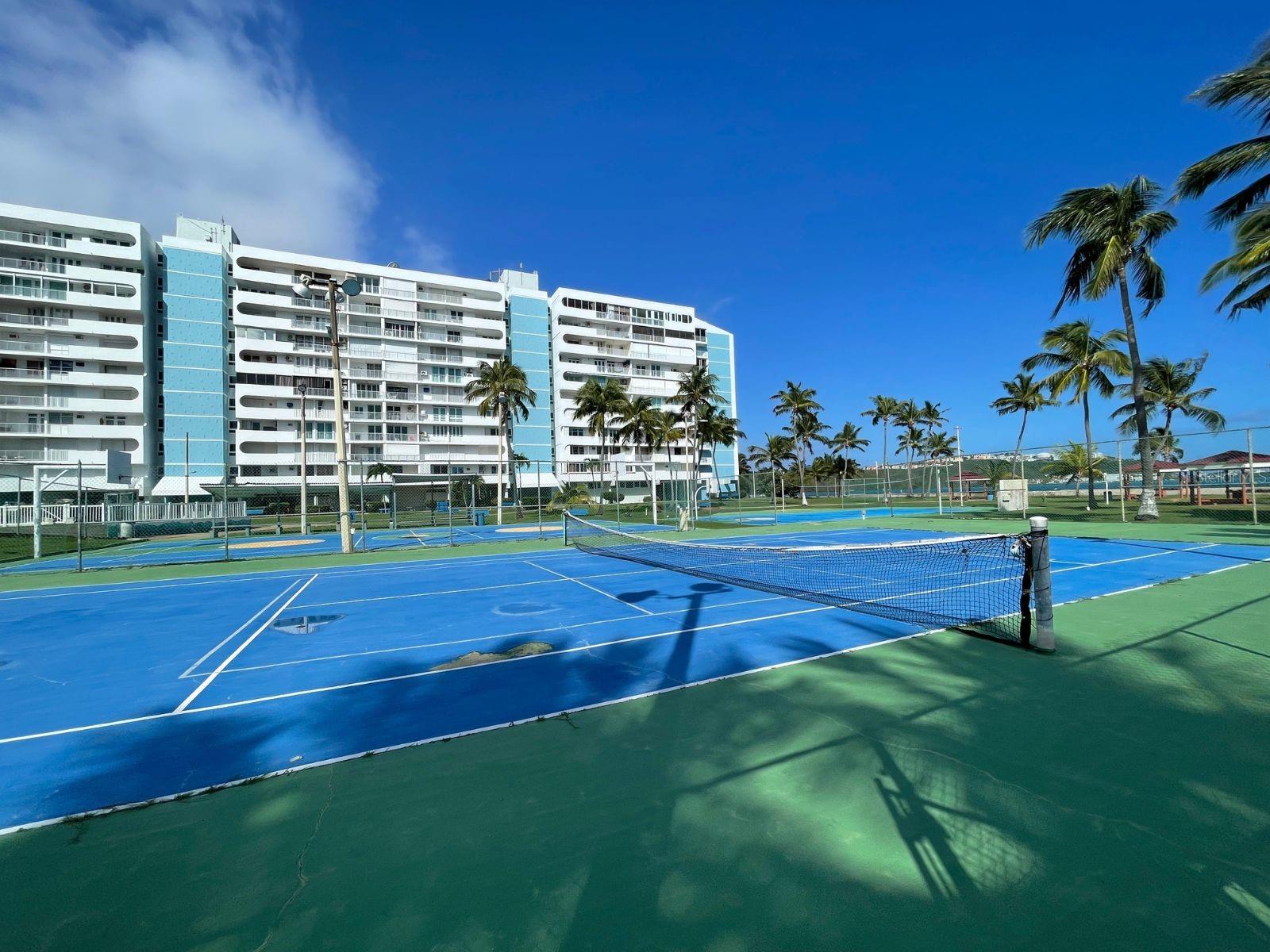 CONDOMINIO ISLETA MARINA - Residential