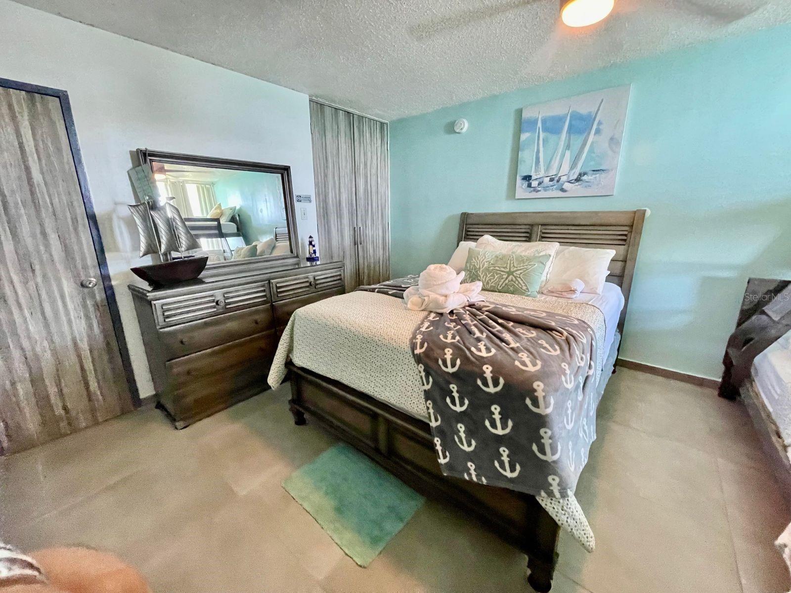 CONDOMINIO ISLETA MARINA - Residential