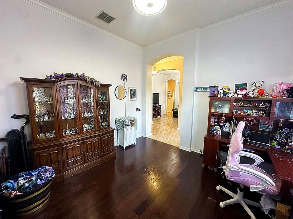 Photo of 728 Longford Loop, Apopka, FL 32703 (MLS # O6371863)