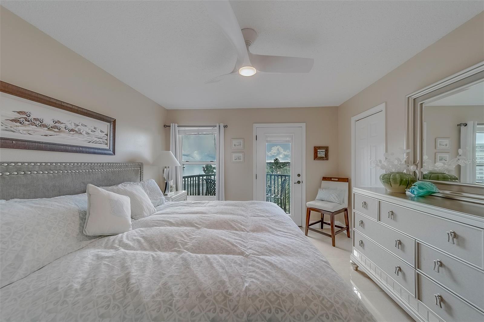 MONTMARTRE-CONDO - Residential Lease