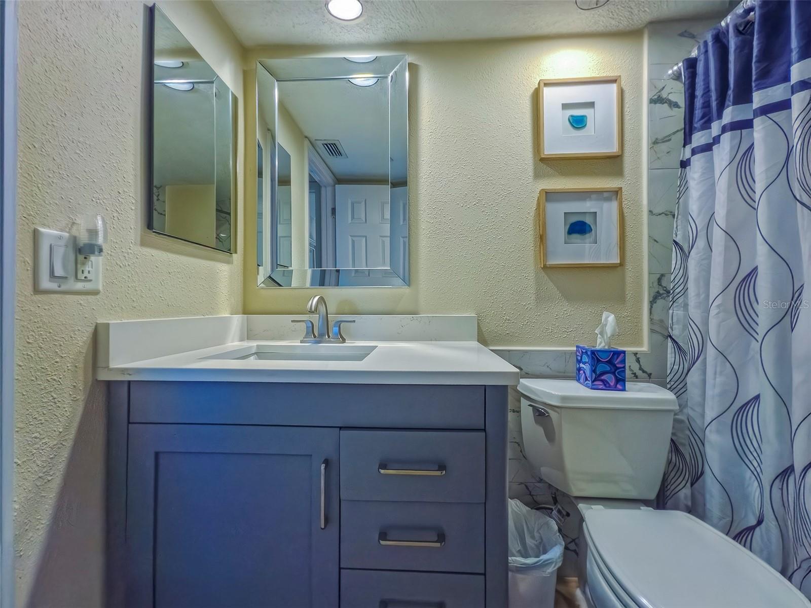 MONTMARTRE-CONDO - Residential Lease