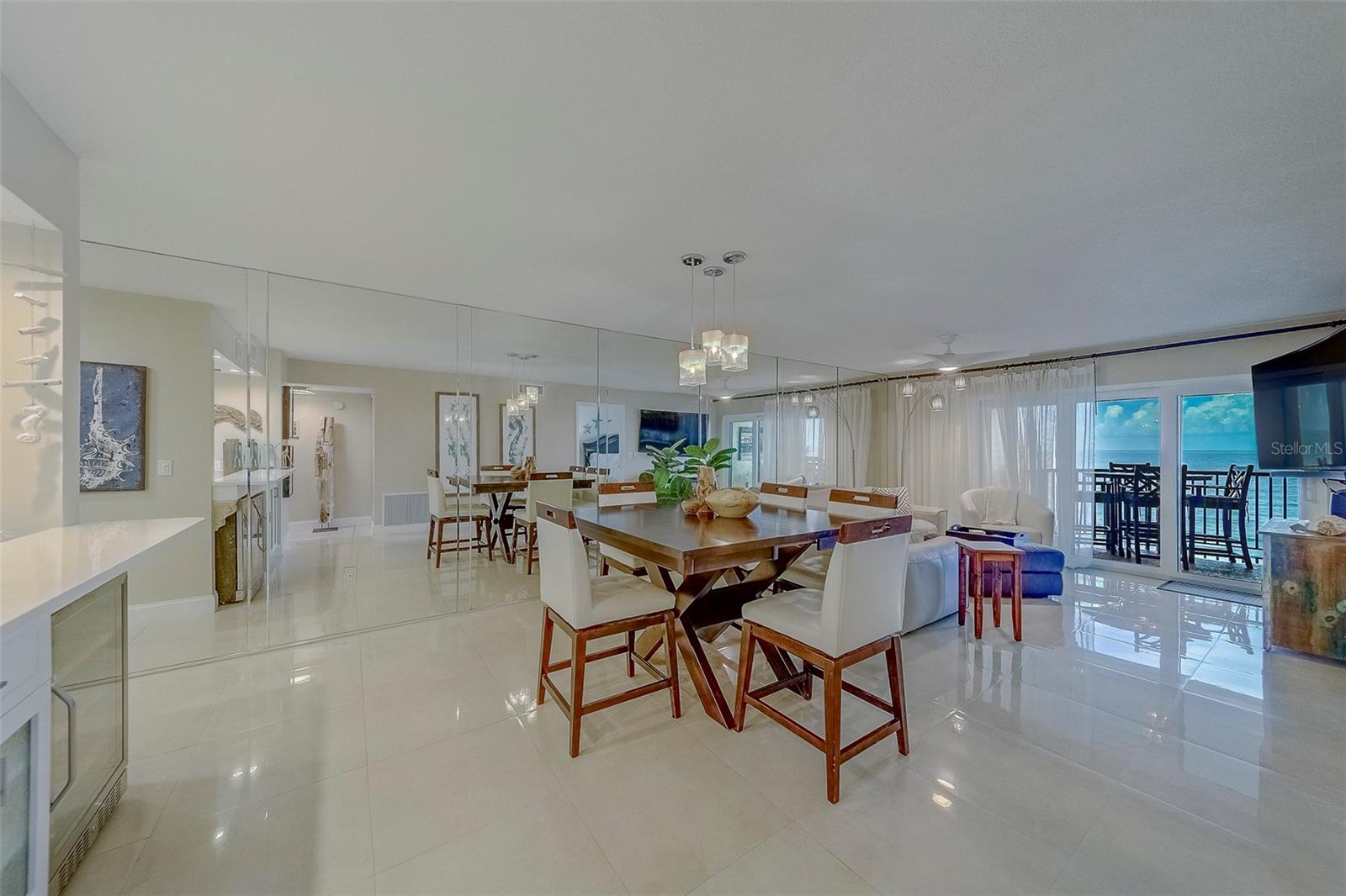 MONTMARTRE-CONDO - Residential Lease