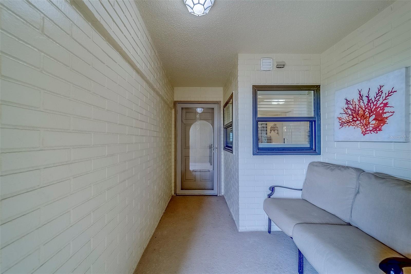 MONTMARTRE-CONDO - Residential Lease