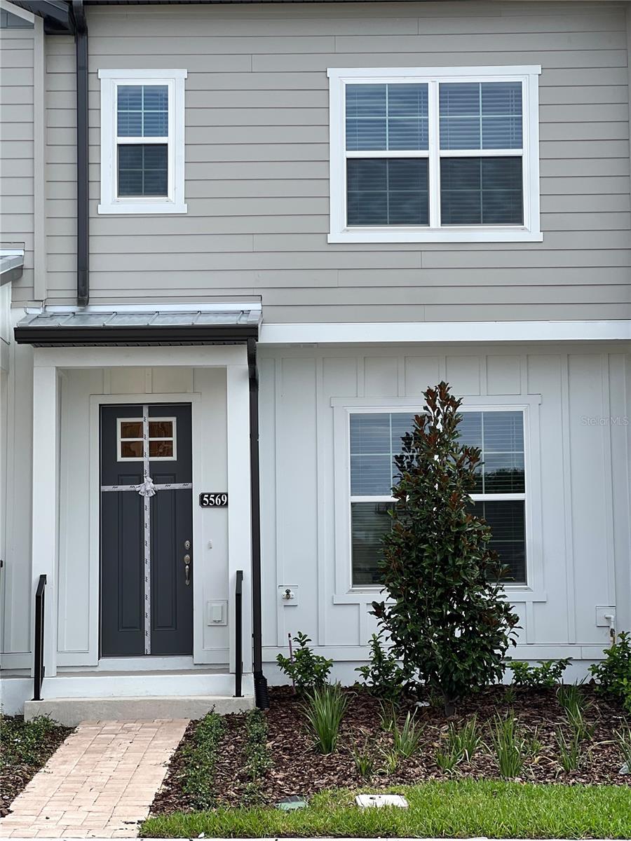 Photo of 5569 Lemon Orchard Bend, Windermere, FL 34786 (MLS # O6447262)