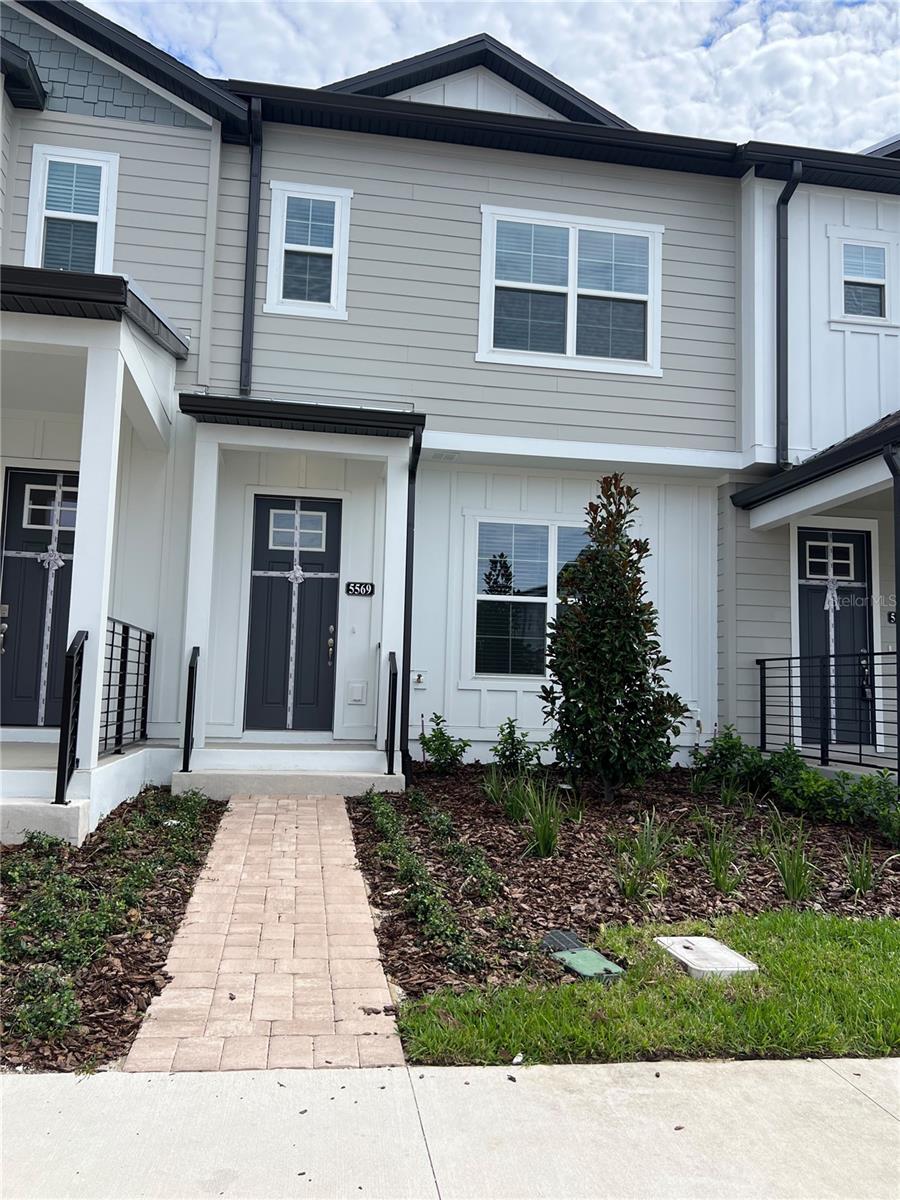 Photo of 5569 Lemon Orchard Bend, Windermere, FL 34786 (MLS # O6447262)