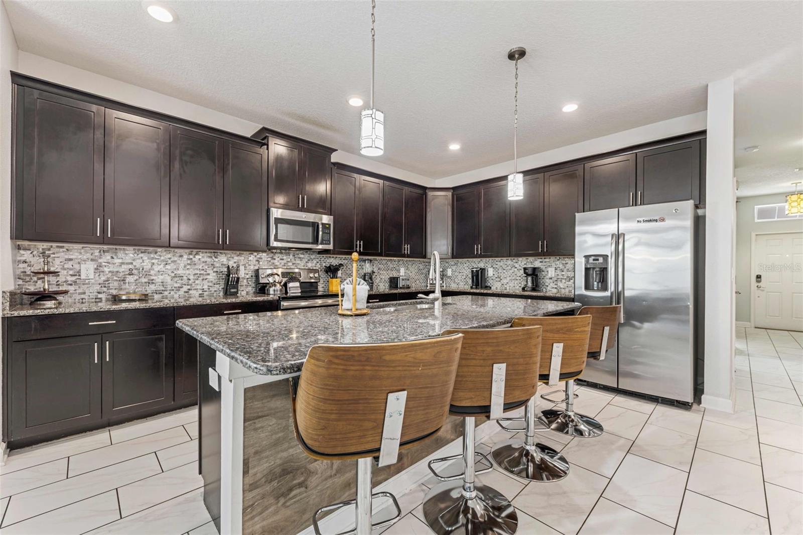 4733 SLEEPY HOLLOW DRIVE