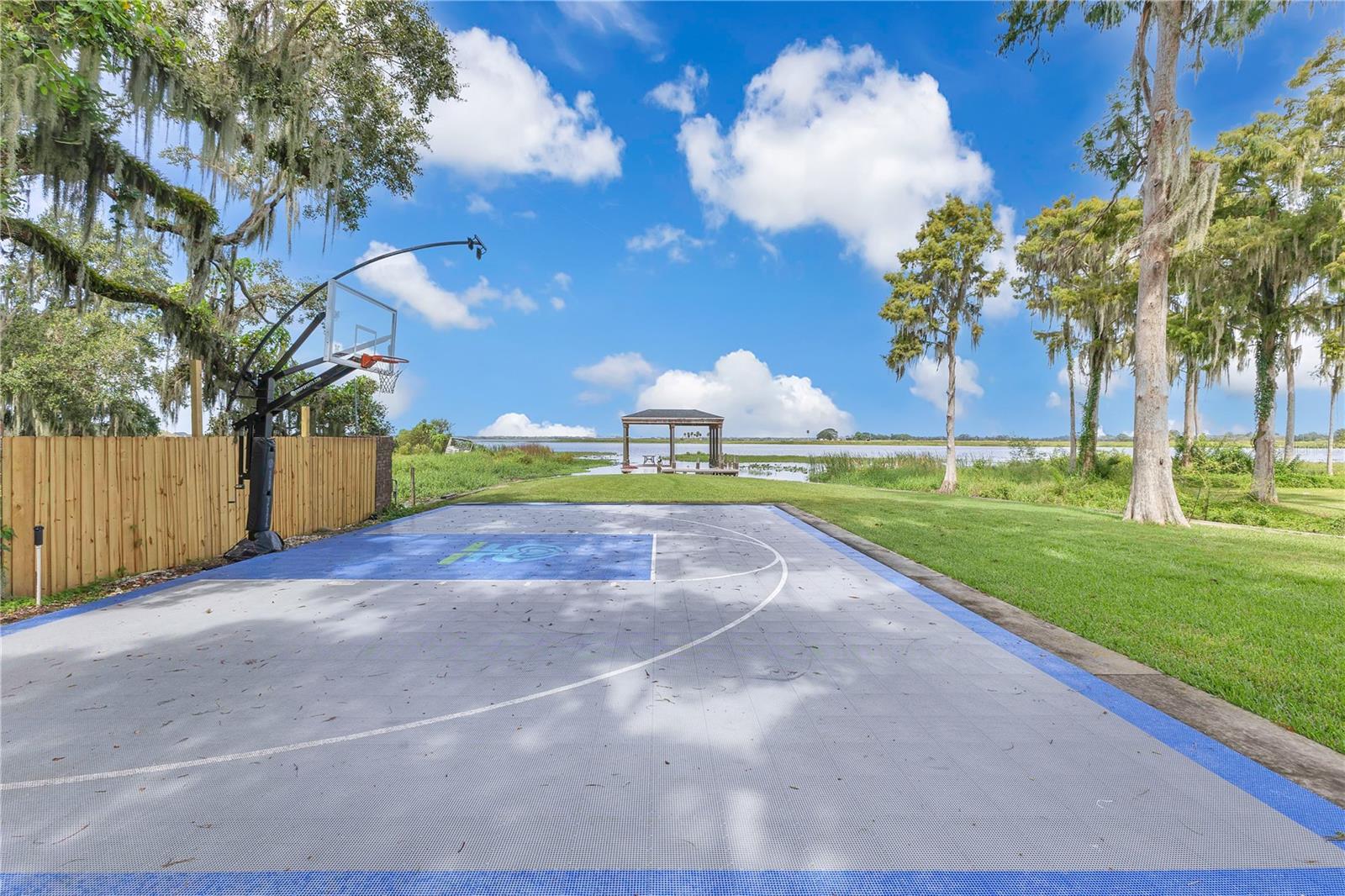 REGAL COVE - Residential