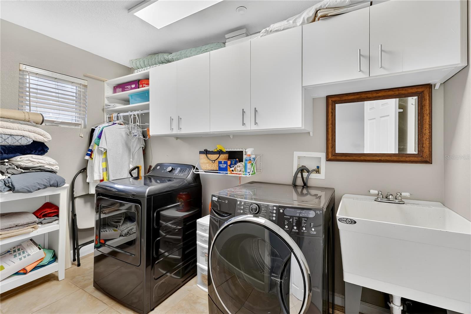 REGAL COVE - Residential