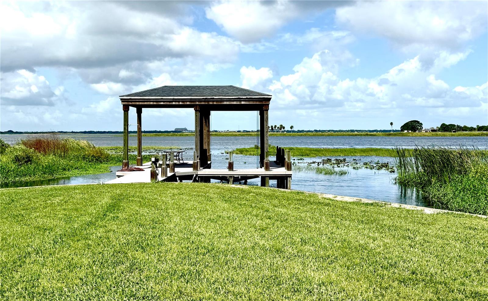 REGAL COVE - Residential