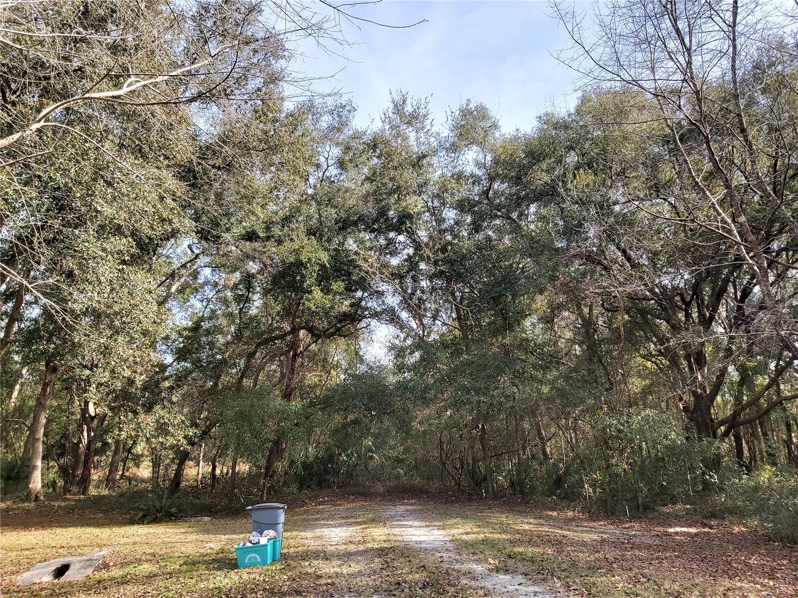 ST JOHNS RIVERSIDE ESTATES - Land